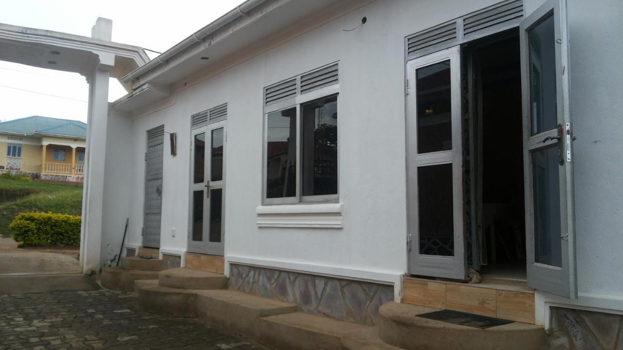 Rock Shadow Hotel Koboko Exterior photo